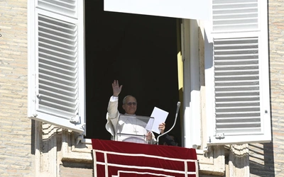 Papież: Jezus rozjaśnia sens historii