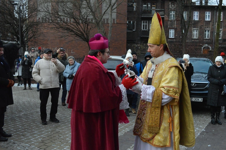 Inscenizacja sakry biskupiej ks. Teodora Kubiny