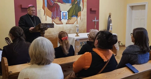 Spotkanie modlitewno-formacyjne dla kobiet przy katedrze