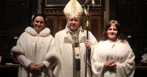 Święto Ofiarowania Pańskiego. Konsekracja dwóch dziewic w archikatedrze wrocławskiej