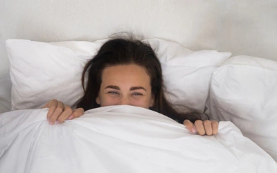 Odpoczynek jako potrzeba człowieka – dlaczego sen jest fundamentem równowagi?