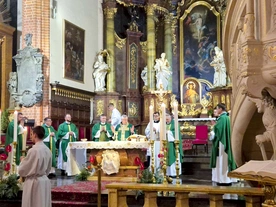 Wymiar duchowy takiego spotkania przypomina, po co jest ten cały wysiłek. 