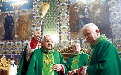Polichromię poświęcił 25 stycznia kard. Stanisław Dziwisz.
