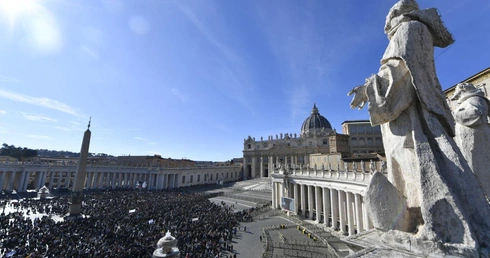 Watykan pozostaje w kontakcie z Bractwem św. Piusa X, aby uniknąć rozłamu