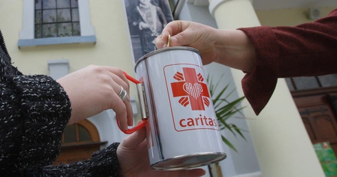 Abp Andrzej Przybylski prosi o pomoc dla mieszkańców Ukrainy