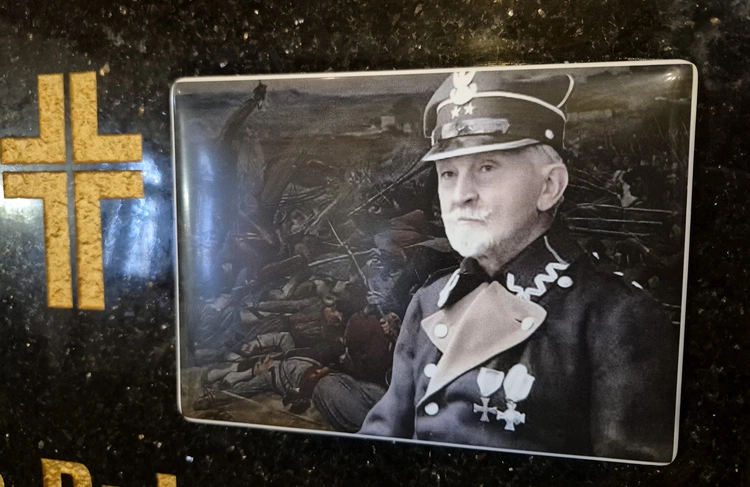 Walczył w obronie Polski, papieża, a nawet z handlem ludźmi w Afryce