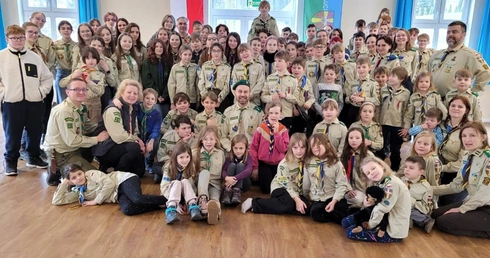 "Bądź mężny i mocny - Bóg jest z tobą". Zimowy obóz Skautów Króla w Różance