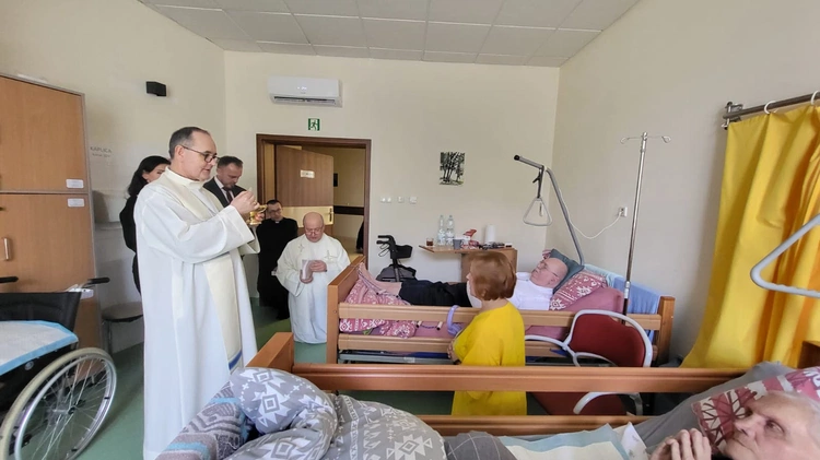 Dzień Chorego 2026. Msza św. w Hospicjum im. św. Jana Pawła II w Żorach
