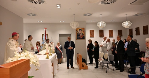 Abp Wojda SAC w Światowy Dzień Chorego w gdańskim UCK: Nie usługa a relacja