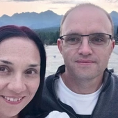 Jarka w Basi zachwyca to,  że we wszystkim, co robi w domu  i w Kościele,  po prostu jest… piękna. 