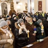 W trakcie Mszy uczestnicy odnowili swoje śluby.