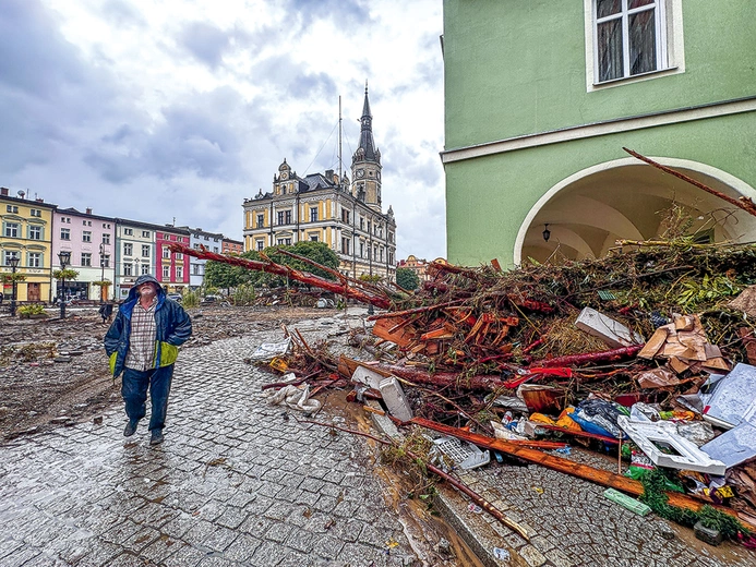 Lądek-Zdrój otrzymał 3 885 483 zł. Suma ta obejmuje dotacje dla parafii, licznych wspólnot mieszkaniowych oraz osób prywatnych.