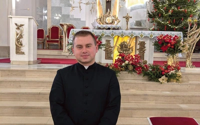  Przyszły kapłan w Kościele  pw. Chrystusa Króla w Radomiu.