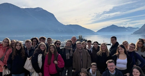 Kościoły i góry, bunkier i czekolada. Młodzi z archidiecezji wrocławskiej ruszyli w świat