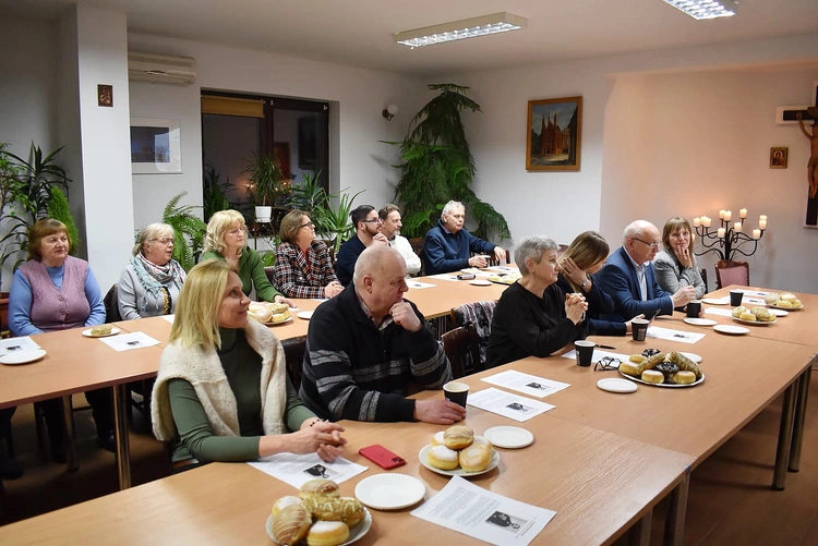 W Siemianicach o Norwidzie