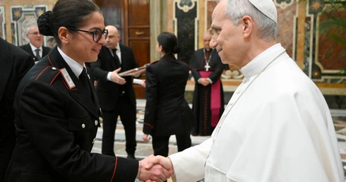 Leon XIV zachęca służby mundurowe do „prawości sumienia"