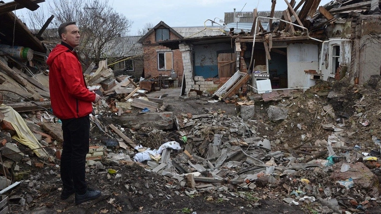 Biskup kijowski: solidarność Polaków to światło w ciemności