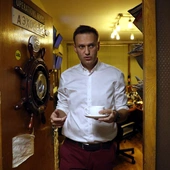 Brytyjskie MSZ: rosyjski opozycjonista Nawalny został otruty w więzieniu 