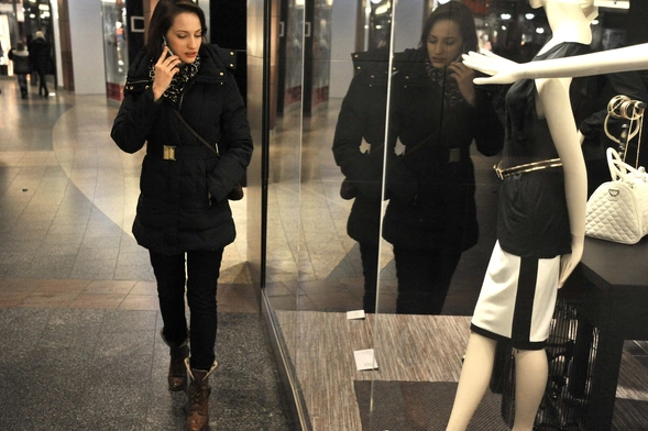 Nastolatki są "wplątane" w konsumpcjonizm