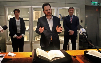 Średniowieczny rękopis dzieł św. Augustyna wrócił do Wrocławia. To prawdziwy skarb!