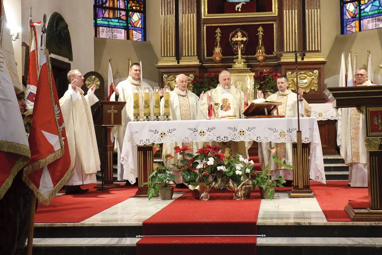 Liturgii przewodniczył bp Marek Solarczyk.