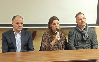 Bohaterowie filmu „Oraz że Cię nie opuszczę” w parafii św. Bonifacego.