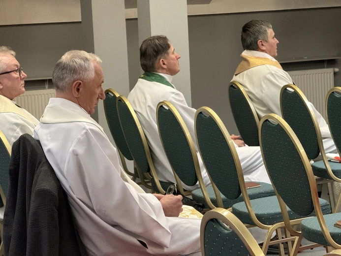 Płock. Rekolekcje kapłańskie