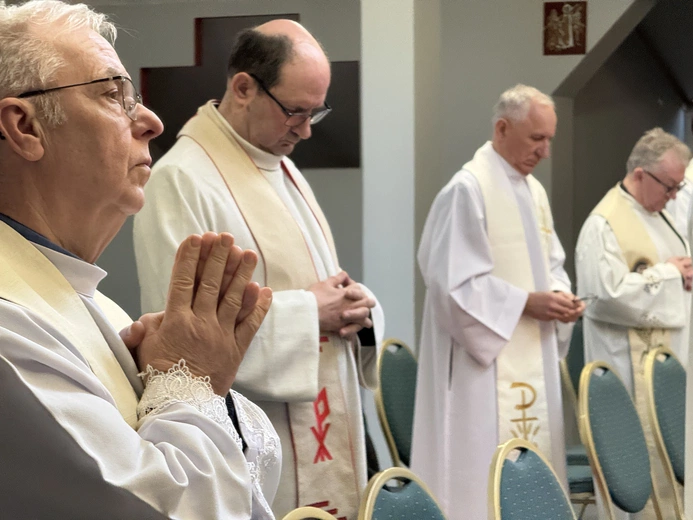 Płock. Rekolekcje kapłańskie