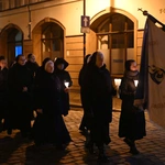 Liturgia stacyjna w Opolu. Procesja do katedry