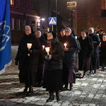 Liturgia stacyjna w Opolu. Procesja do katedry