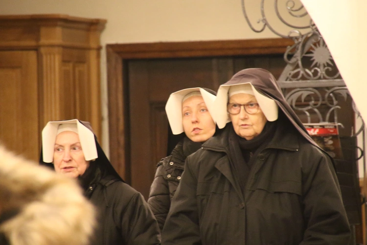 Płock. Popielec w katedrze