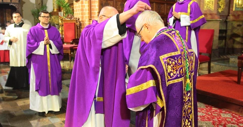 Środa Popielcowa w legnickiej katedrze