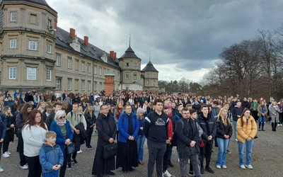 Pielgrzymka Maturzystów Diecezji Sandomierskiej na Jasną Górę