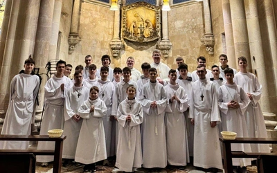 Zimowa ekspedycja ministrantów - ciałem w Barcelonie, duchem w Predazzo