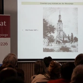 Memento mori u św. Maurycego