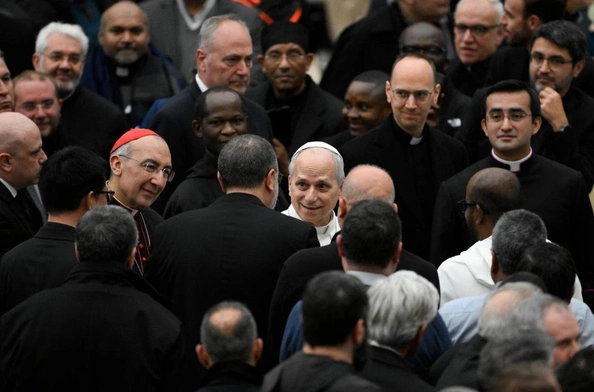 Leon XIV wśród księży swojej diecezji