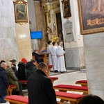 Kościół św. Macieja w Andrychowie. Modlitwa za osoby skrzywdzone wykorzystaniem seksualnym