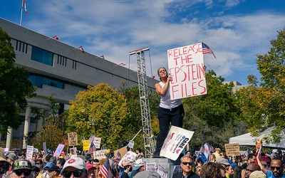 USA: jest ugoda ws. maksymalnie 35 mln dolarów dla ofiar Epsteina