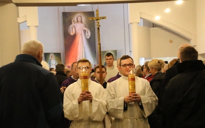 Płock. Zobaczyć twarz i serce Jezusa