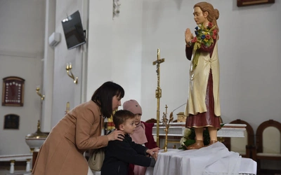 Uczymy się od niej wiary z przekonania, a nie z przymusu