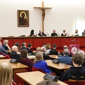 "Najdspojrzenie" prymasa