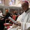 Bp Erik Varden (na pierwszym planie) podczas rekolekcji dla rzymskiej kurii
