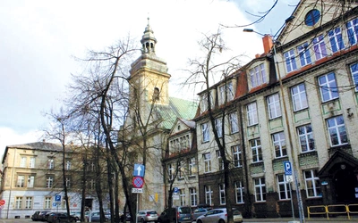 Kościół przy bytomskim Placu Klasztornym w trakcie prac renowacyjnych. 