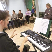 „Bliskie jest królestwo Boże”, „Błogosławcie Pana” i „Kto spożywa moje Ciało” – to tylko kilka utworów, które przygotowywali muzycy.