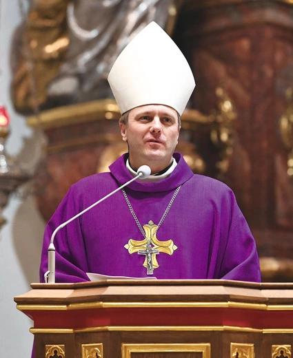 W Środę Popielcową gość z Ukrainy głosił homilię podczas wieczornej Mszy św. w katedrze.