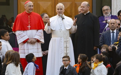 Leon XIV: Ewangelizować oznacza wchodzić z szacunkiem i miłością w historię oraz rzeczywistość narodów