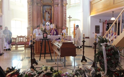 Pogrzeb ks. Emila Młynarskiego