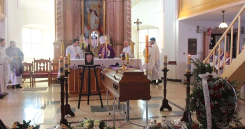 Pogrzeb ks. Emila Młynarskiego