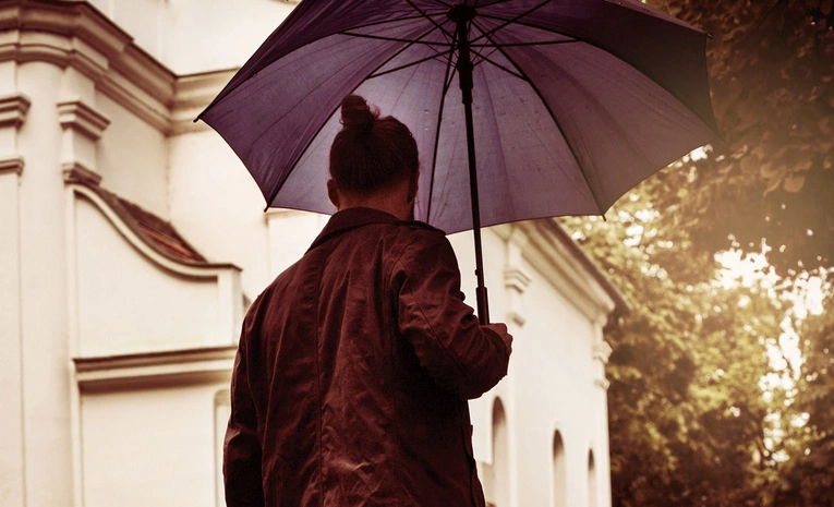 Apostazja: Nie można świadomie odejść, nie rozumiejąc czym jest Kościół