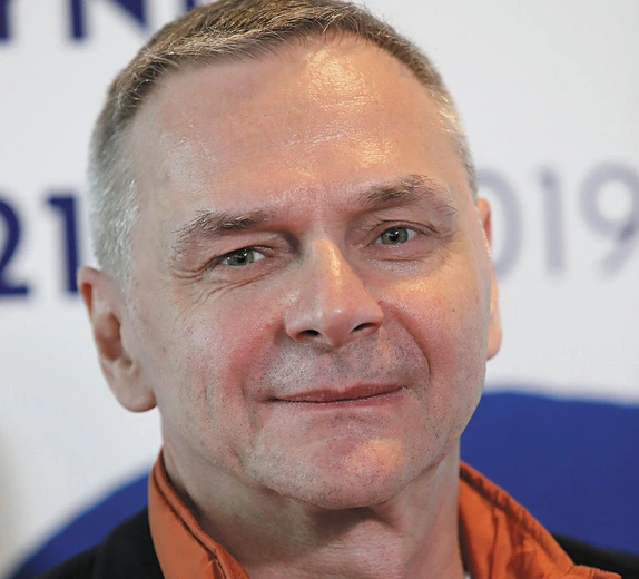 „To nie jest serial dokumentalny” – Maciej Pieprzyca o granicy między faktem a fikcją w serialu „Ołowiane dzieci”